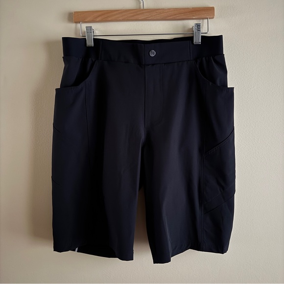 GARNEAU Men’s Black Range 2 Cycling Shorts NWT Sz Medium - Picture 4 of 9